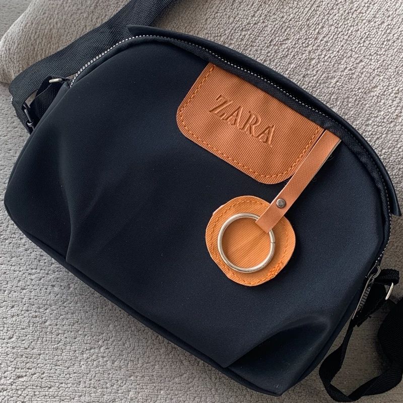 کیف دوشی زارا